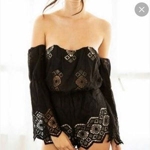 Stone Cold Fox 🖤✨Black Lace Romper